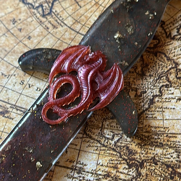 House of the dragon/GOT/ASOIAF House Targaryen resin dagger sword wall hanging - Picture 8 of 17